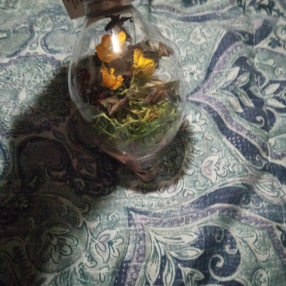 Teardrop shaped angel orb - Picture 5 of 6